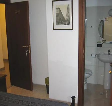 Antico Acquedotto Hotel Roma